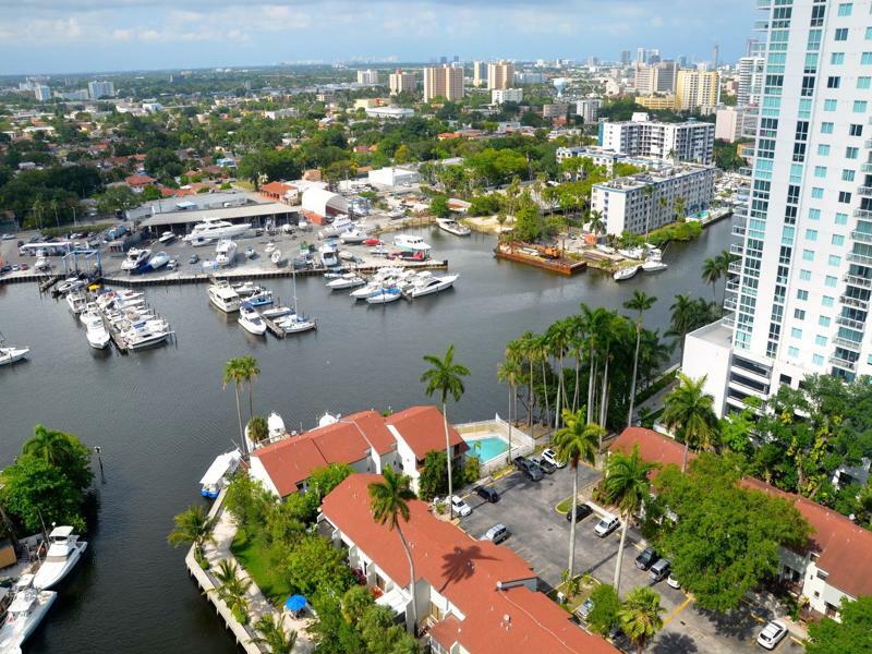 Riviera Luxury Living At River Oaks Marina And Tower Miami Exterior foto